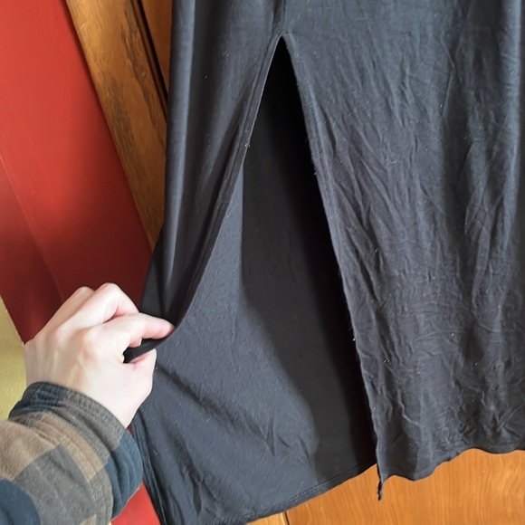 Like new Ann Taylor Loft black maxi skirt - Picture 2 of 9